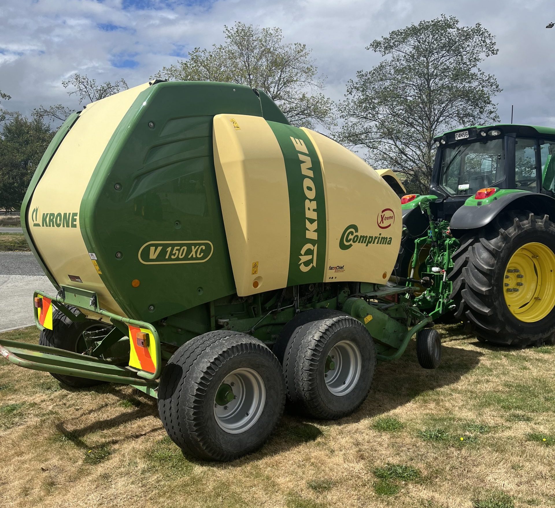 Krone Comprima V 150 XC Round Baler Image