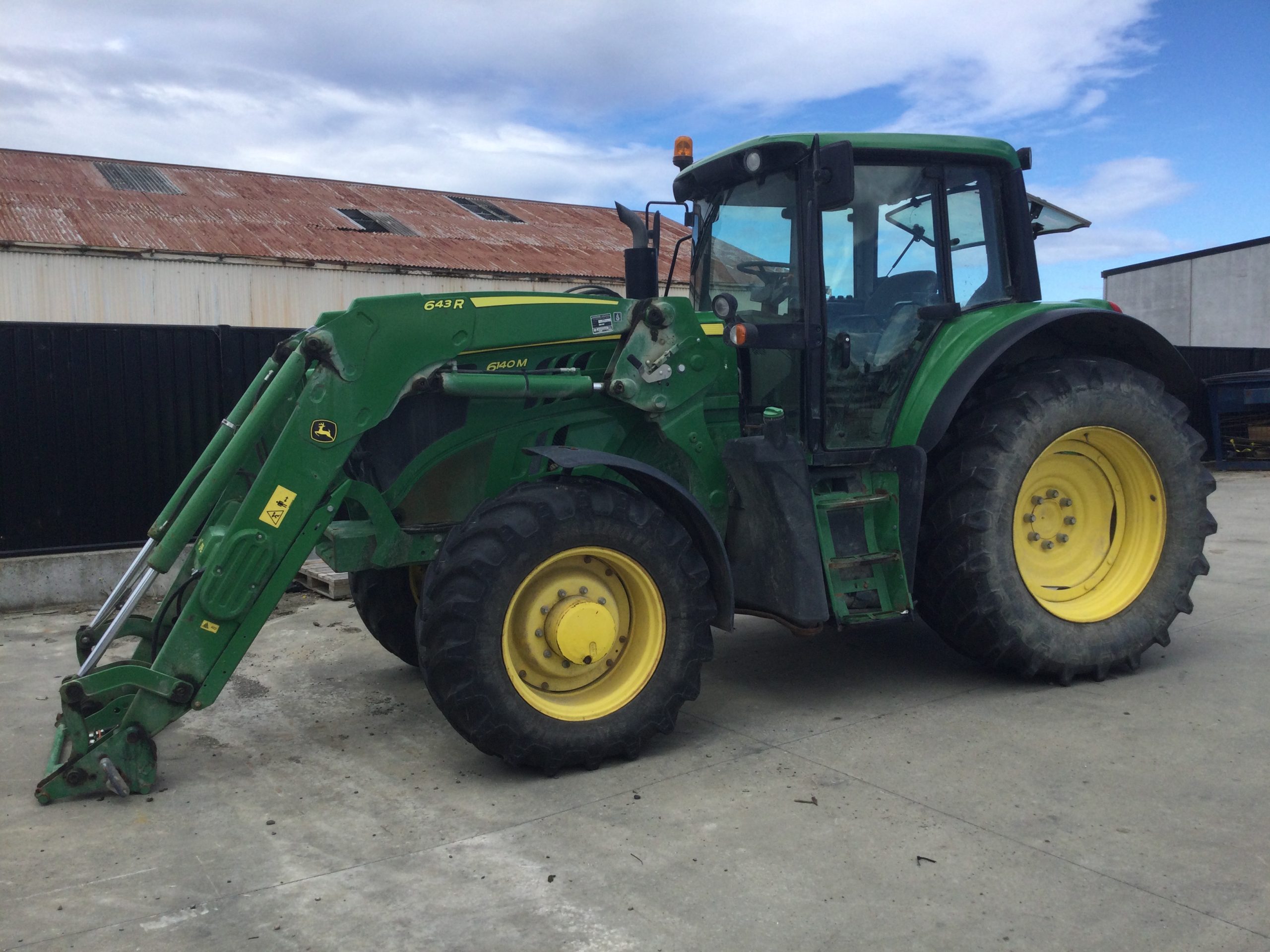 John Deere 6140M Image