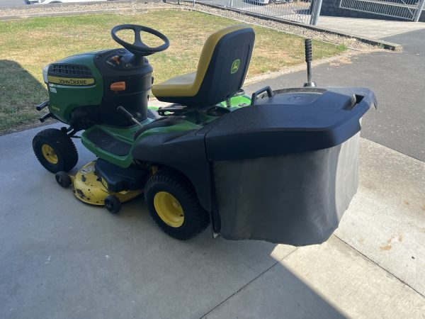 John Deere X155R mower