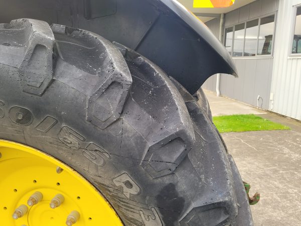 John Deere 6155M