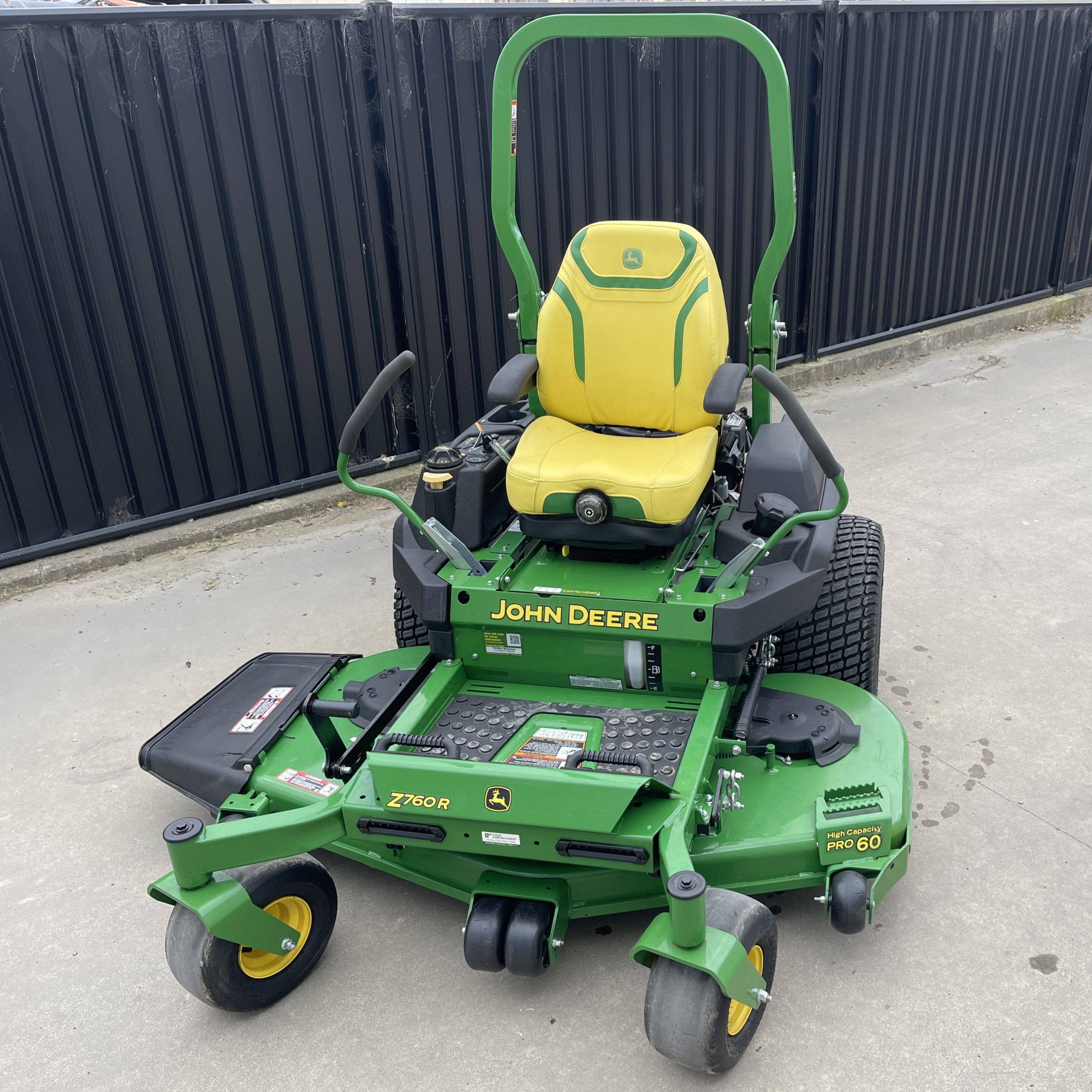 John Deere Z760R Image