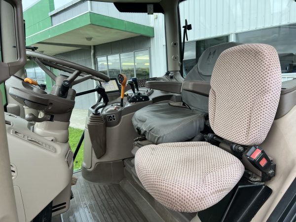 John Deere 6105R