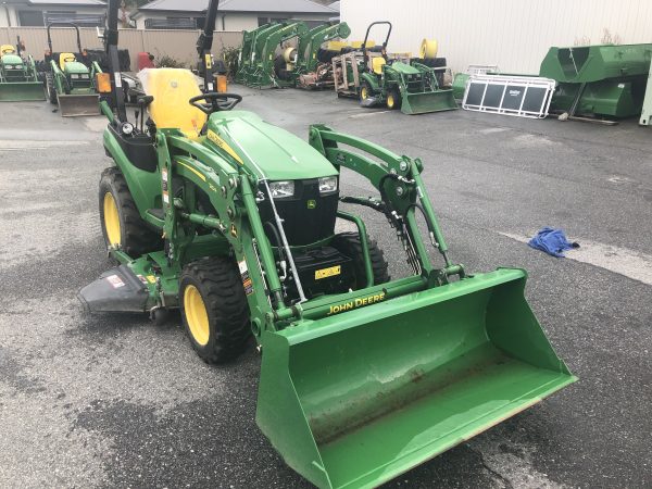 John Deere 2025R