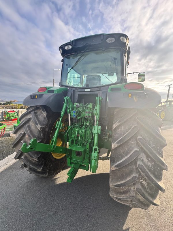 John Deere 6170R