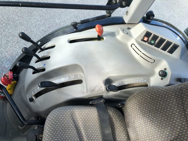 CLAAS Nexos 230VL