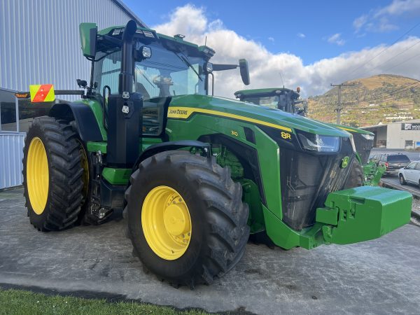 John Deere 8R 310