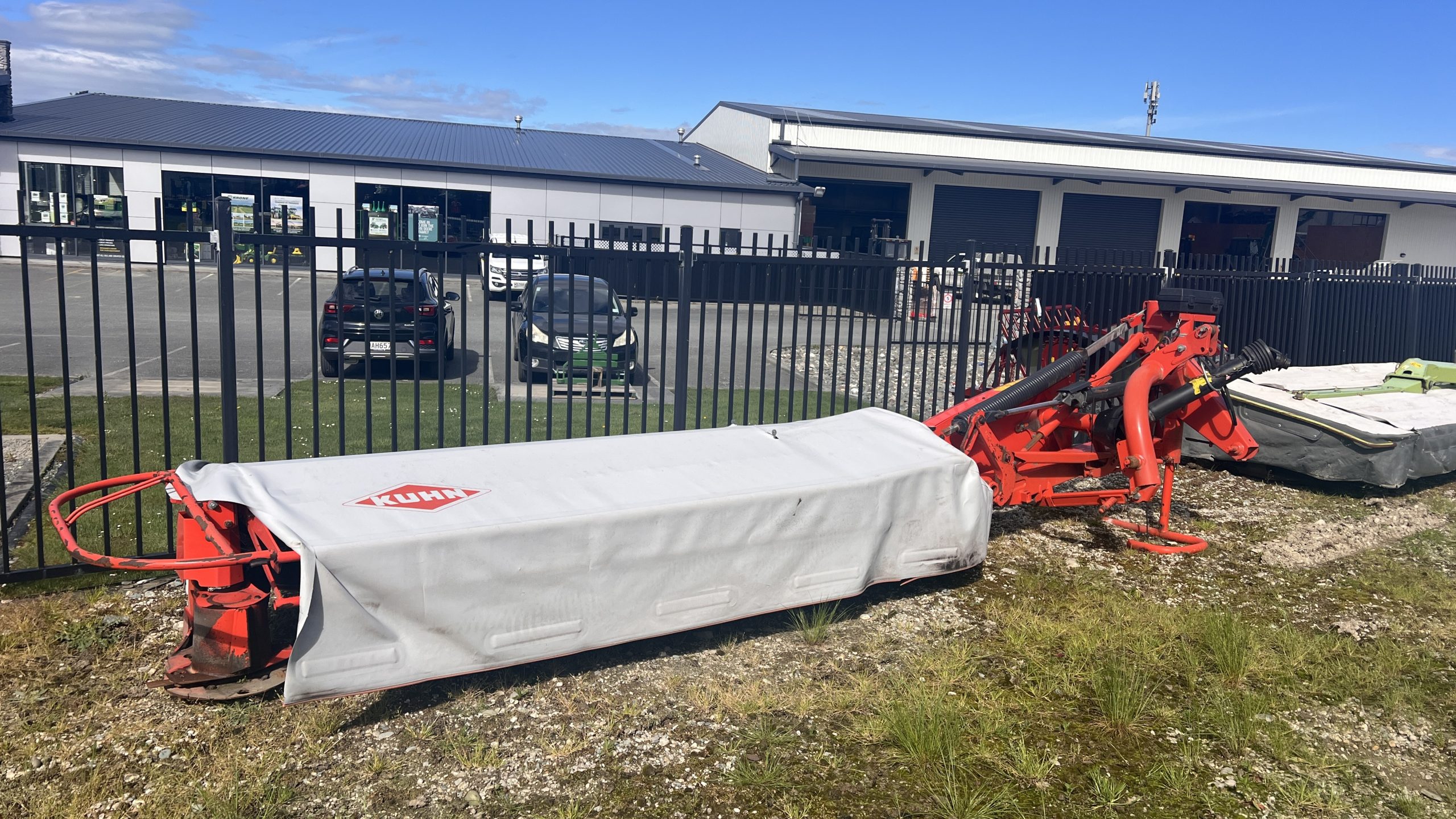 Kuhn GMD355-FF Disc Mower Image