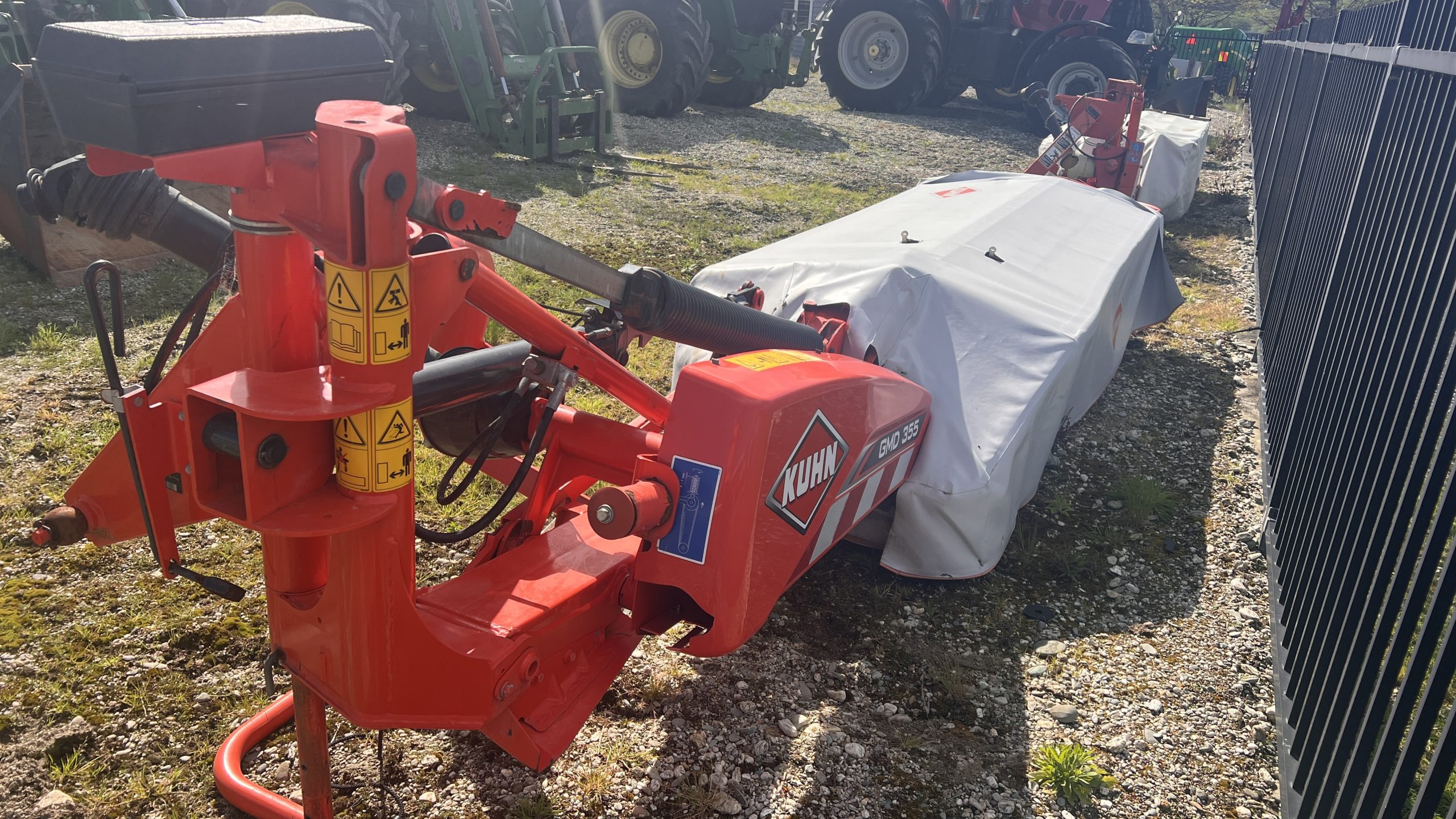 Kuhn GMD355-FF Disc Mower