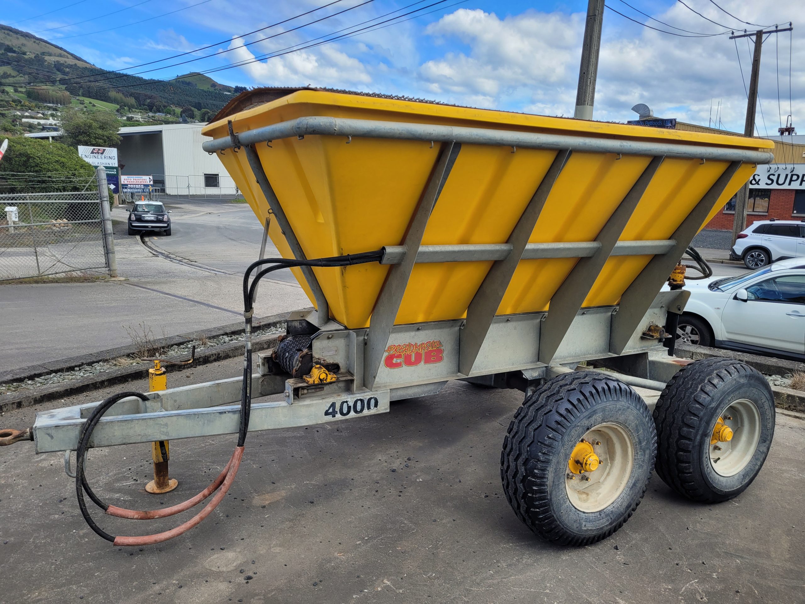 Spreadmaster Cub 4000 Image