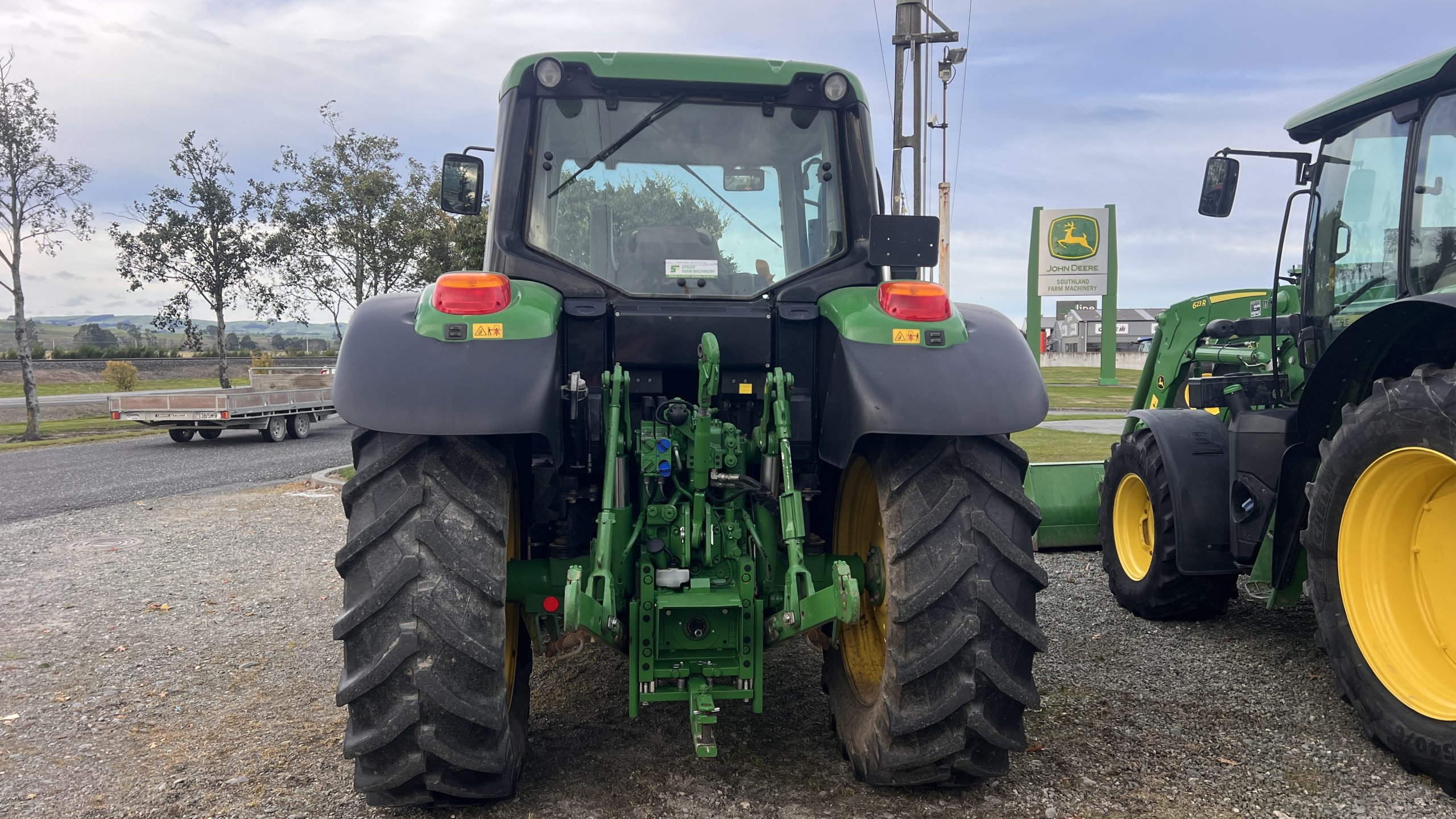 John Deere 6125M & 623R MSL Self Leveling Loader