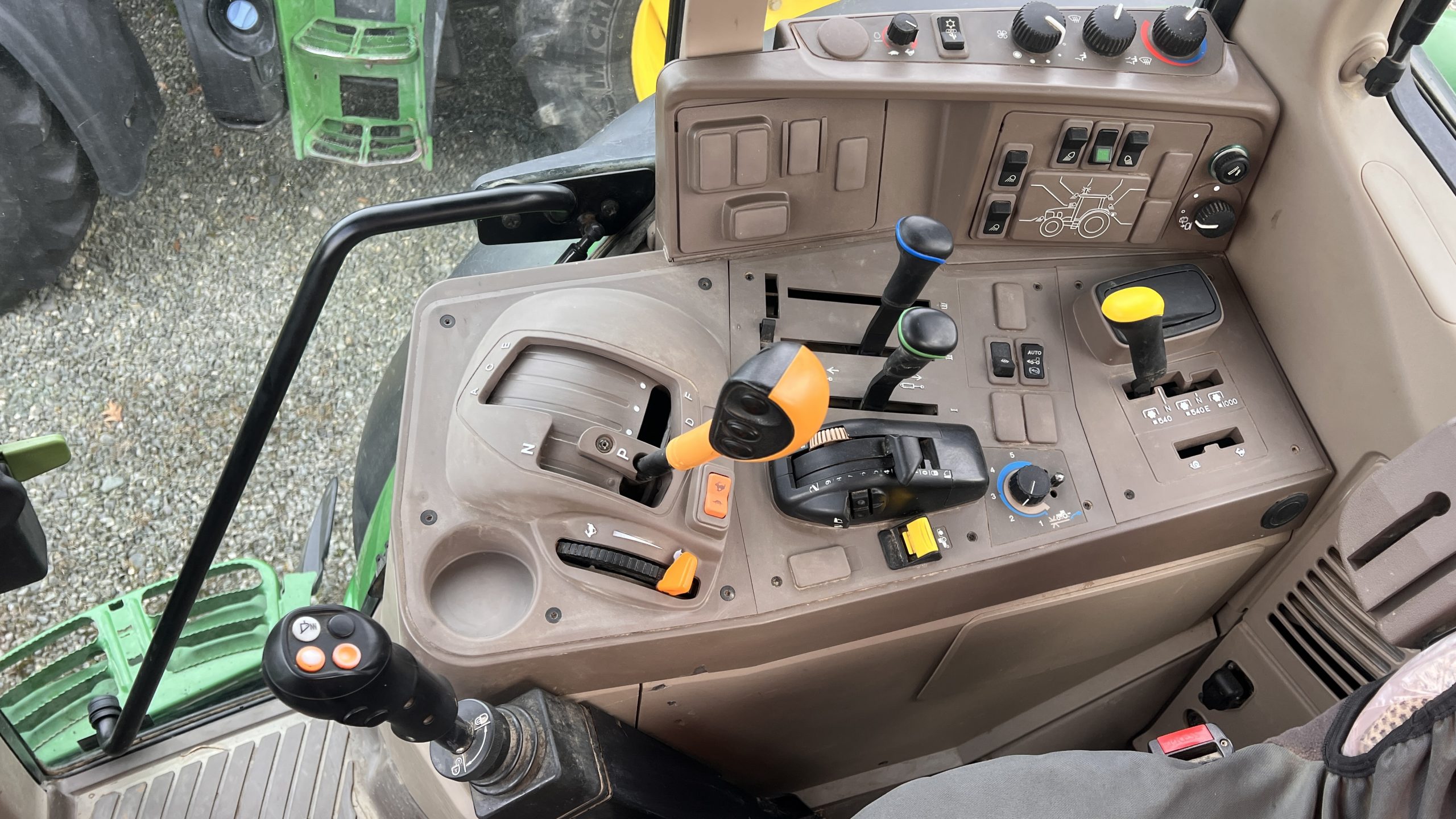 John Deere 6125M & 623R MSL Self Leveling Loader