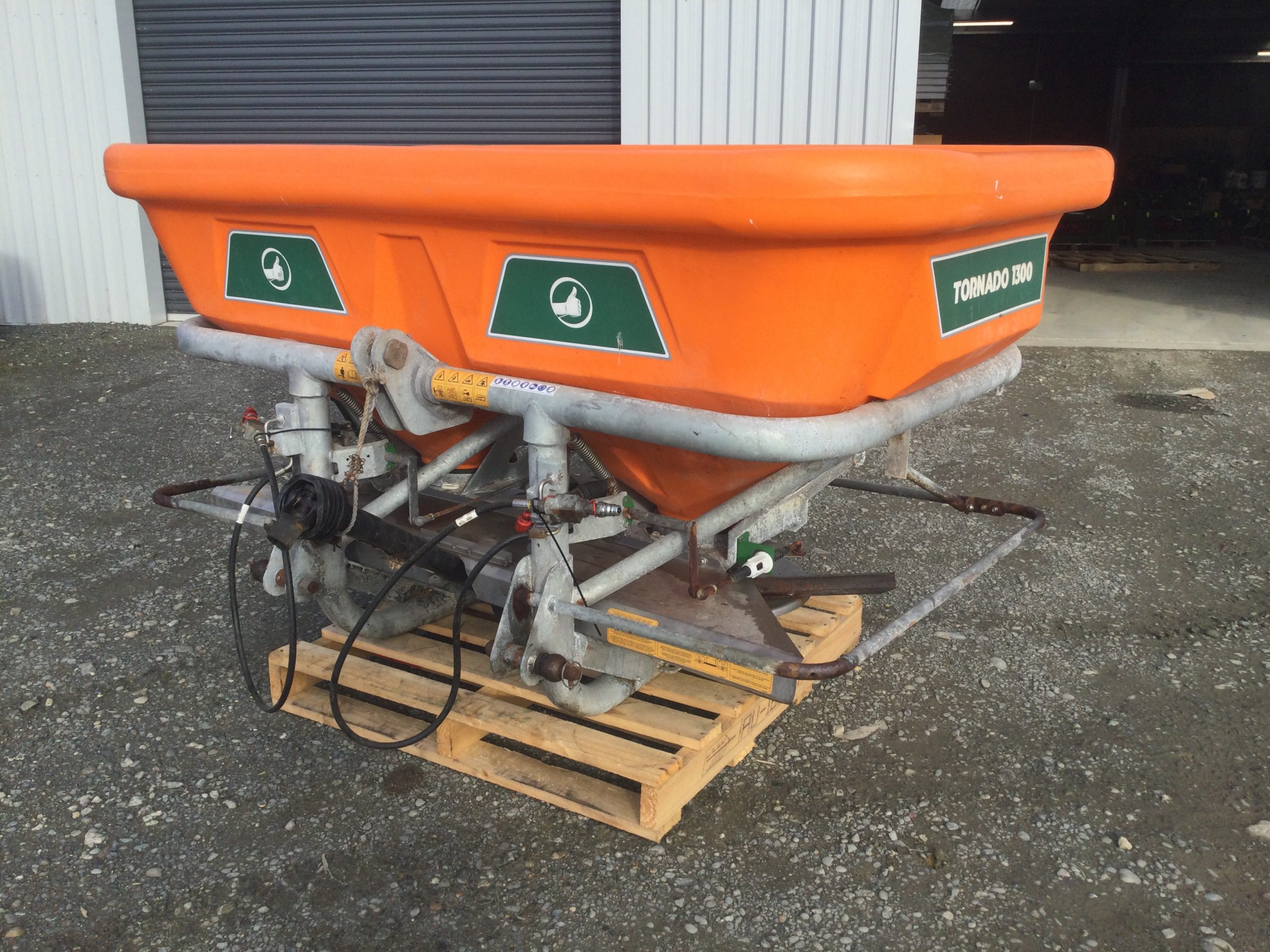 Spreadmaster Tornado 1300 Fert Spreader Image