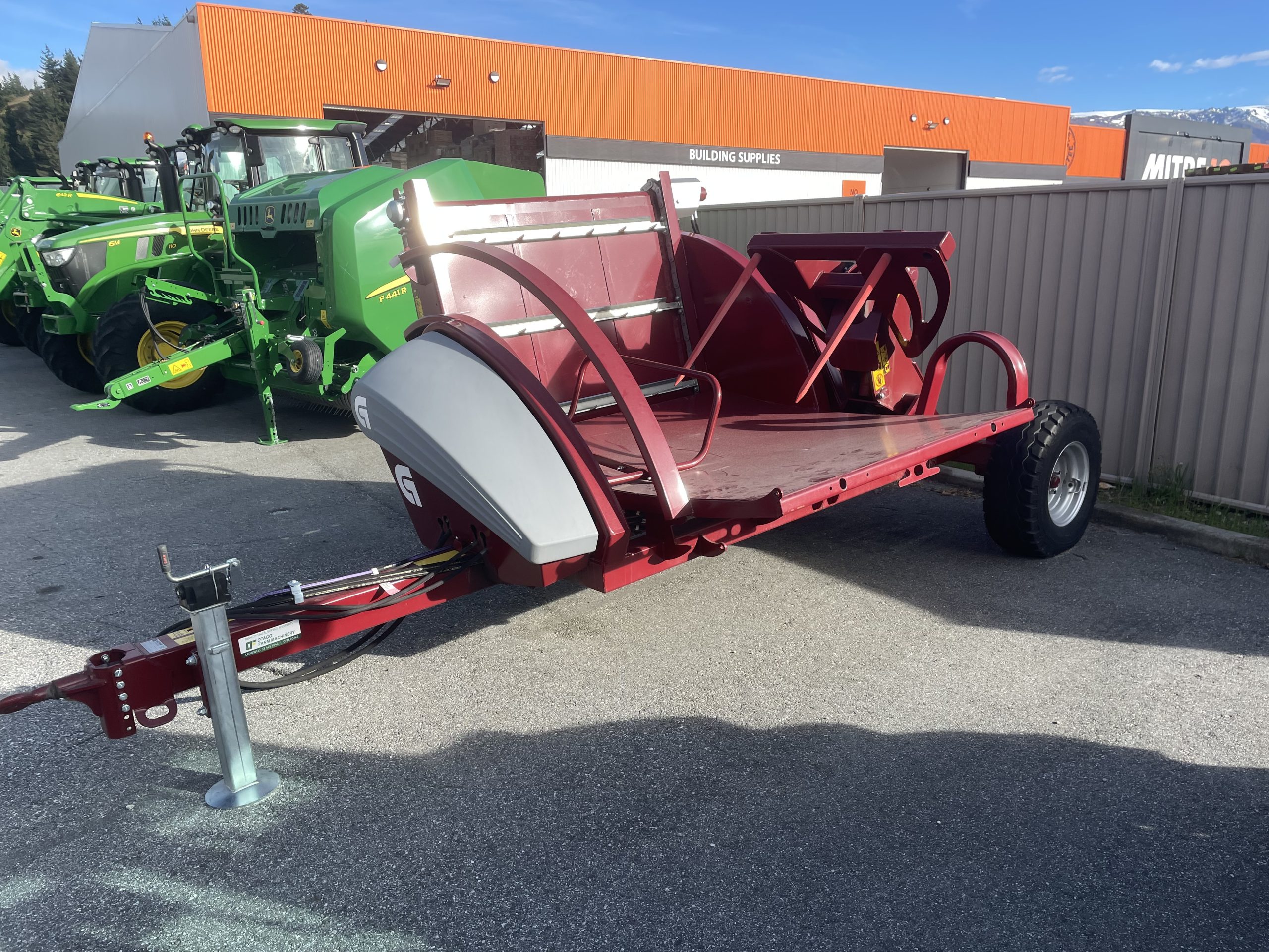 Giltrap RS2 Trailing Bale Feeder Image